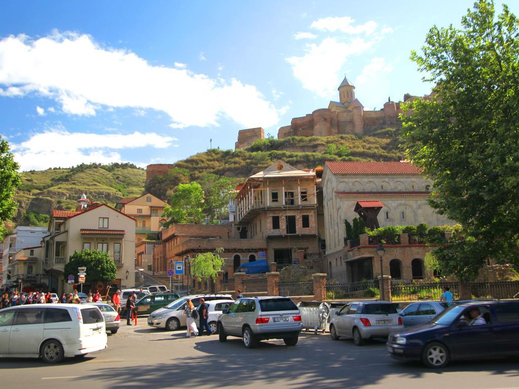 Puris Moedani Apartments Tbilisi Exterior photo